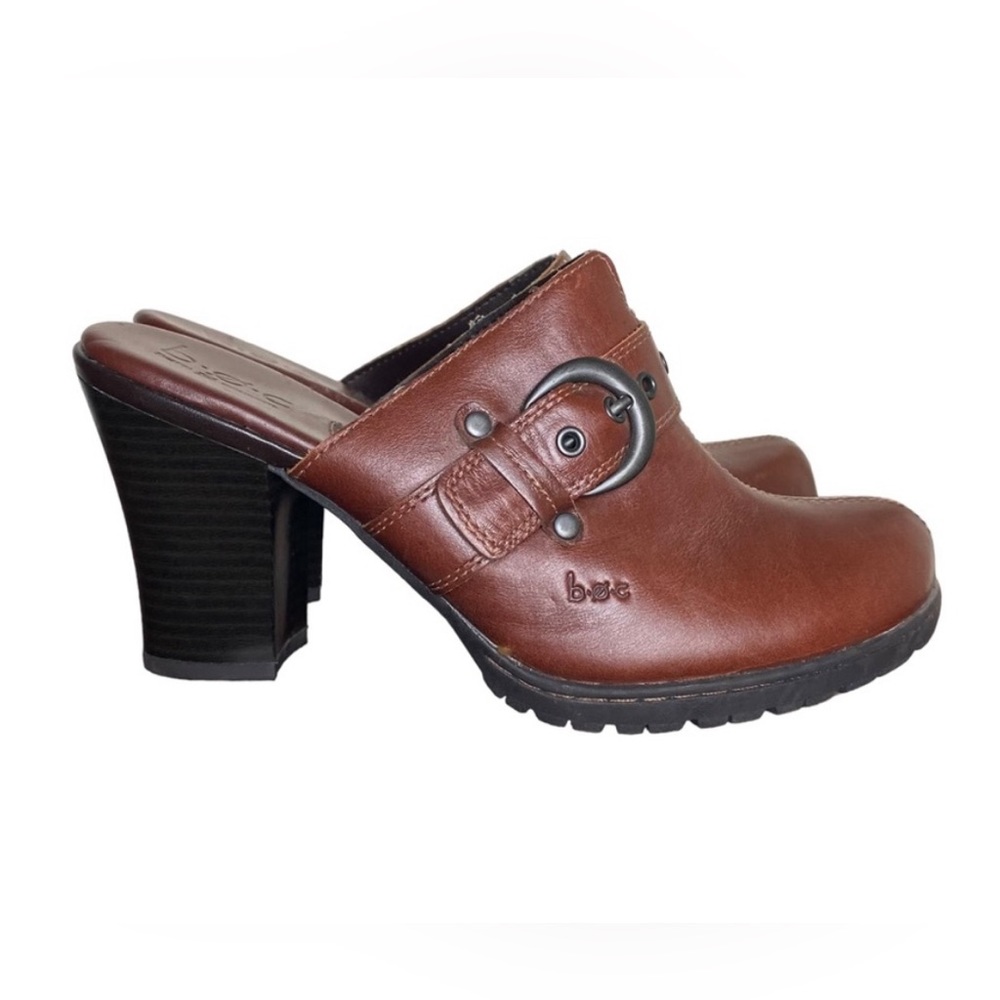 NWOT Born Concepts Brown Leather Mules Size 9